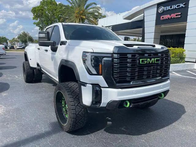 2024 GMC Sierra 3500HD 4WD Crew Cab Long Bed Denali Ultimate for sale in Fort Myers, FL