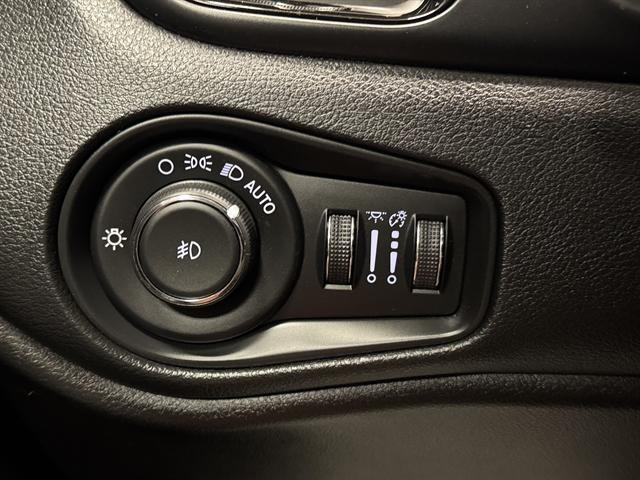 2019 Jeep Renegade Altitude FWD