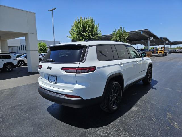 2026 Jeep Grand Cherokee L Altitude 4x4