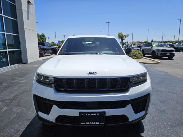 2026 Jeep Grand Cherokee L Altitude 4x4