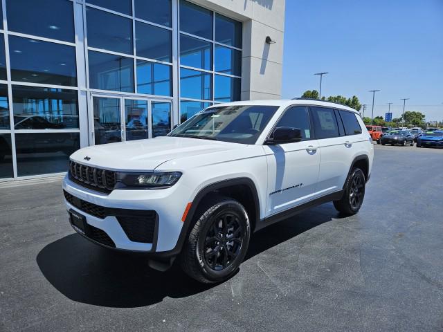 2026 Jeep Grand Cherokee L Altitude 4x4
