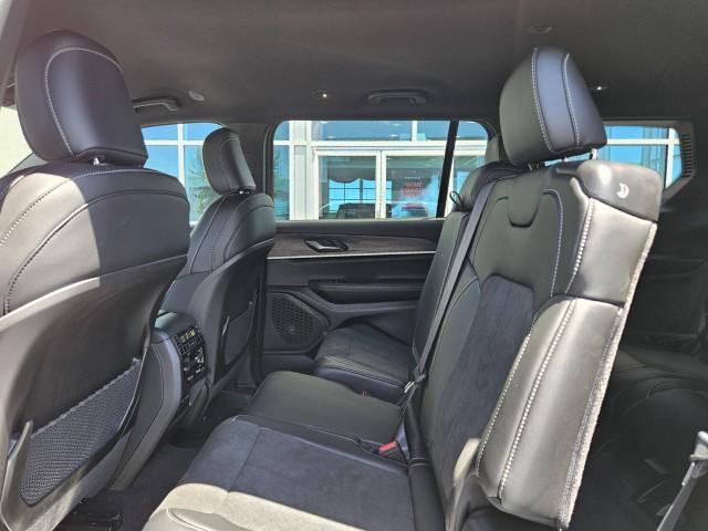 2026 Jeep Grand Cherokee L Altitude 4x4