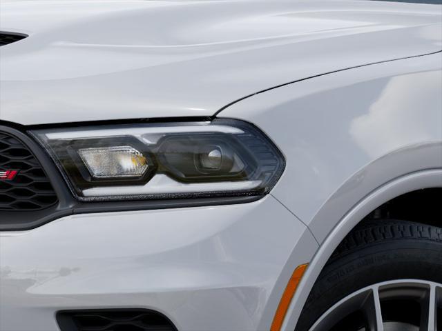 New 2026 White Knuckle Clearcoat Dodge GT HEMI V8 image 6