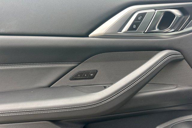 2023 BMW M4 M440i