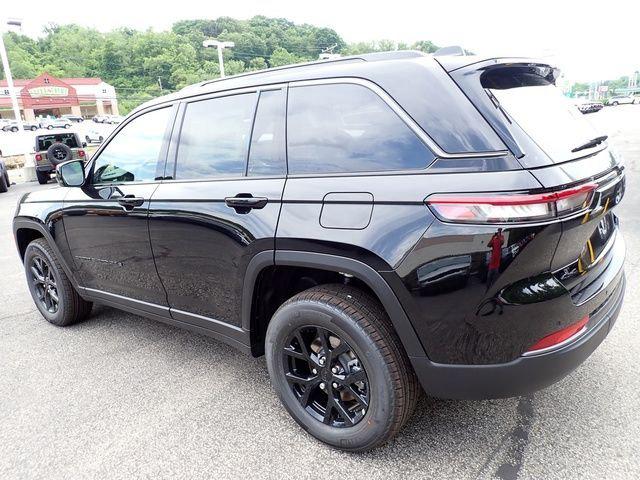2026 Jeep Grand Cherokee GRAND CHEROKEE LAREDO ALTITUDE 4X4 2026 Jeep Grand Cherokee GRAND CHEROKEE LAREDO ALTITUDE 4X4