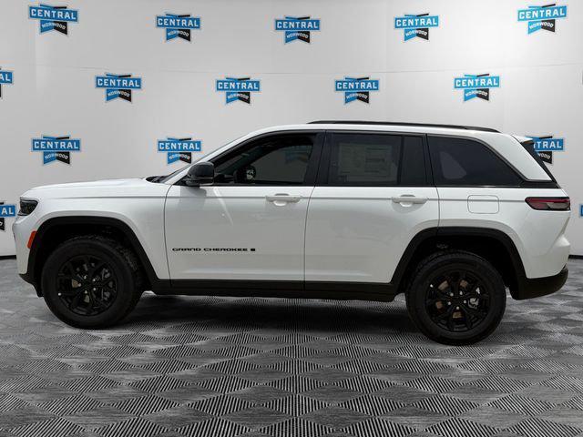 2026 Jeep Grand Cherokee GRAND CHEROKEE LAREDO ALTITUDE 4X4 2026 Jeep Grand Cherokee GRAND CHEROKEE LAREDO ALTITUDE 4X4