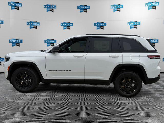 2026 Jeep Grand Cherokee GRAND CHEROKEE LAREDO ALTITUDE 4X4 2026 Jeep Grand Cherokee GRAND CHEROKEE LAREDO ALTITUDE 4X4
