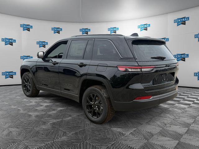 2026 Jeep Grand Cherokee GRAND CHEROKEE LAREDO ALTITUDE 4X4 2026 Jeep Grand Cherokee GRAND CHEROKEE LAREDO ALTITUDE 4X4