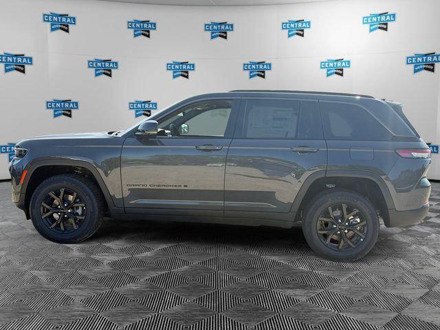 2026 Jeep Grand Cherokee GRAND CHEROKEE LAREDO ALTITUDE 4X4 2026 Jeep Grand Cherokee GRAND CHEROKEE LAREDO ALTITUDE 4X4