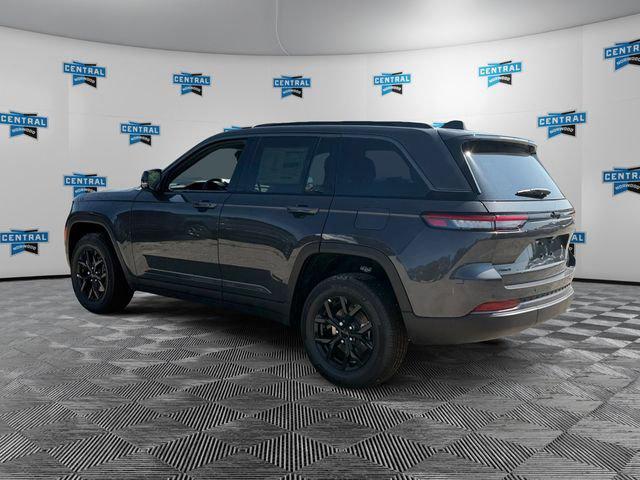 2026 Jeep Grand Cherokee GRAND CHEROKEE LAREDO ALTITUDE 4X4 2026 Jeep Grand Cherokee GRAND CHEROKEE LAREDO ALTITUDE 4X4