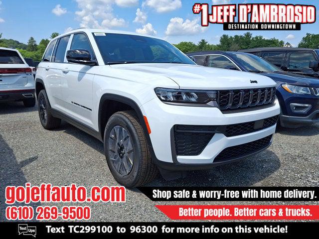 2026 Jeep Grand Cherokee GRAND CHEROKEE LAREDO ALTITUDE 4X4