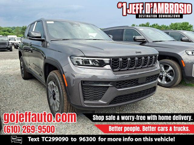 2026 Jeep Grand Cherokee GRAND CHEROKEE LAREDO ALTITUDE 4X4 2026 Jeep Grand Cherokee GRAND CHEROKEE LAREDO ALTITUDE 4X4