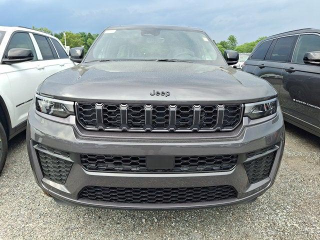 2026 Jeep Grand Cherokee GRAND CHEROKEE LAREDO ALTITUDE 4X4 2026 Jeep Grand Cherokee GRAND CHEROKEE LAREDO ALTITUDE 4X4