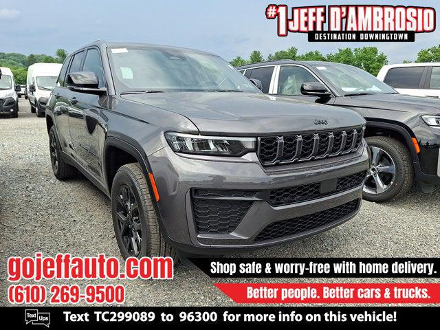 2026 Jeep Grand Cherokee GRAND CHEROKEE LAREDO ALTITUDE 4X4 2026 Jeep Grand Cherokee GRAND CHEROKEE LAREDO ALTITUDE 4X4