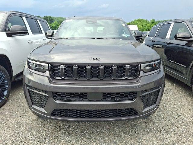 2026 Jeep Grand Cherokee GRAND CHEROKEE LAREDO ALTITUDE 4X4 2026 Jeep Grand Cherokee GRAND CHEROKEE LAREDO ALTITUDE 4X4