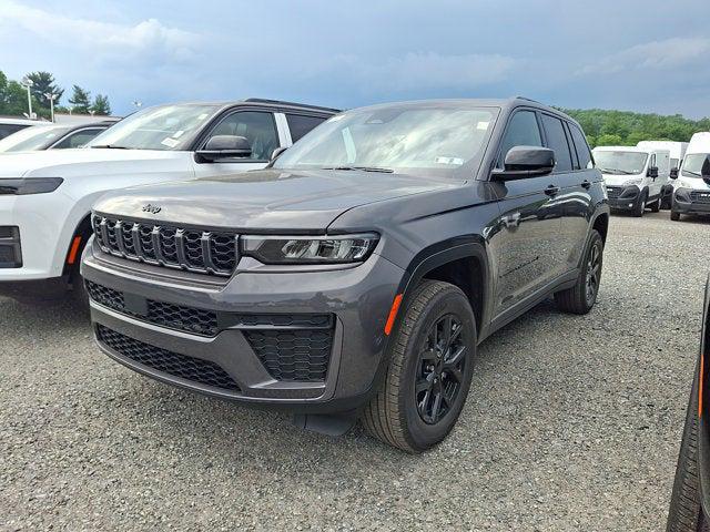 2026 Jeep Grand Cherokee GRAND CHEROKEE LAREDO ALTITUDE 4X4 2026 Jeep Grand Cherokee GRAND CHEROKEE LAREDO ALTITUDE 4X4