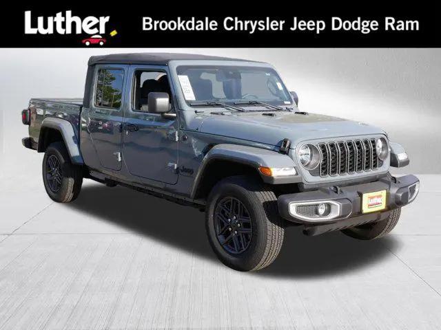 2025 Jeep Gladiator Sport S for sale in Minneapolis, MN