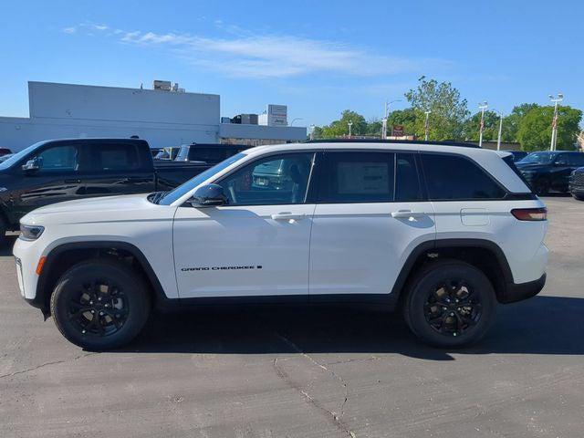 2026 Jeep Grand Cherokee GRAND CHEROKEE LAREDO ALTITUDE 4X4 2026 Jeep Grand Cherokee GRAND CHEROKEE LAREDO ALTITUDE 4X4