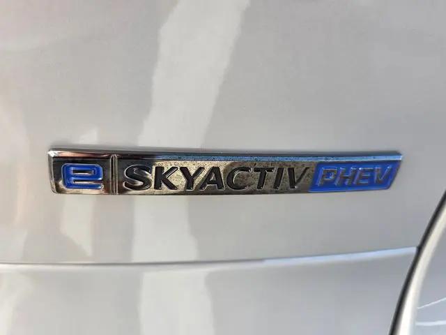 2026 Mazda X-90 Premium Sport