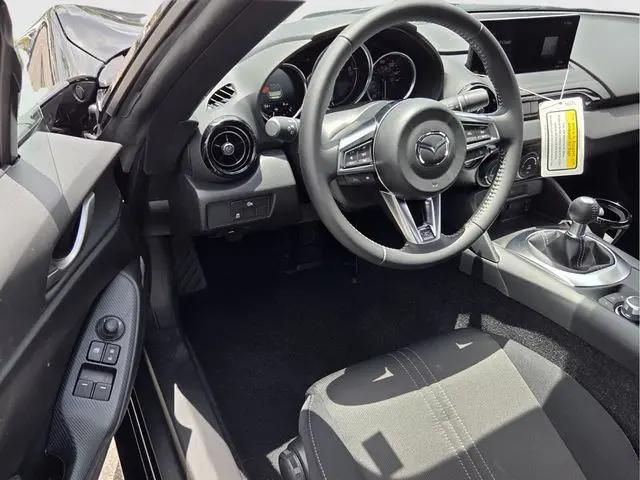 2026 Mazda MX-5 Sport
