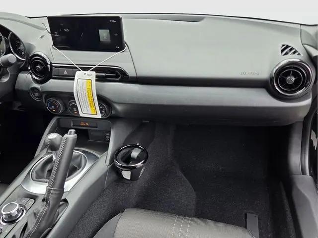 2026 Mazda MX-5 Sport