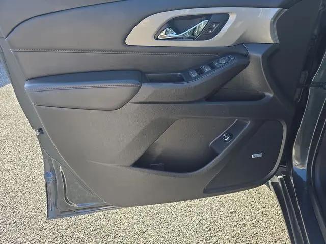 2020 Chevrolet Traverse AWD RS