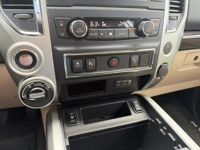 2019 Nissan Titan SV