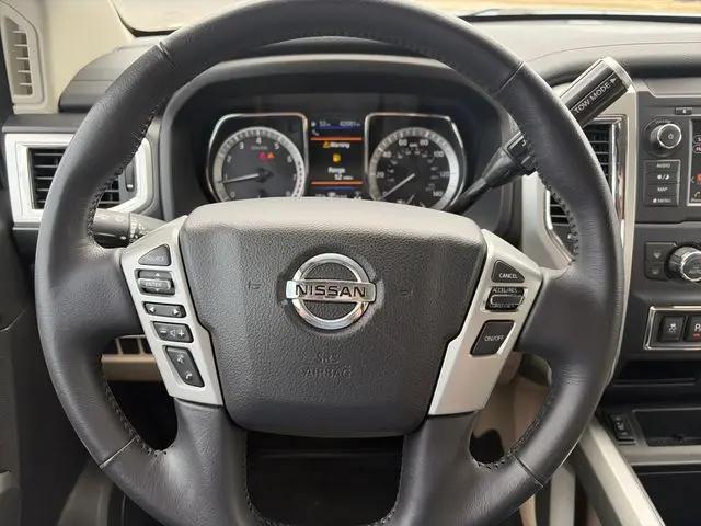 2019 Nissan Titan SV