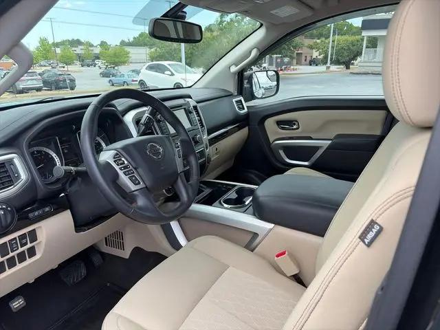 2019 Nissan Titan SV