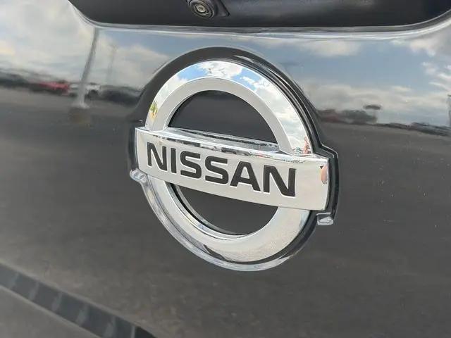 2019 Nissan Titan SV