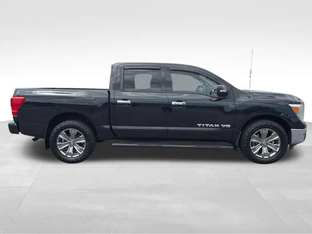2019 Nissan Titan SV