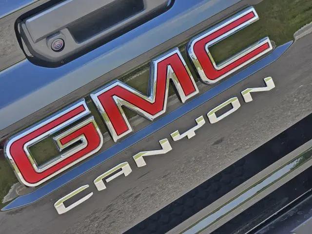 2026 GMC Canyon AT4, 4WD