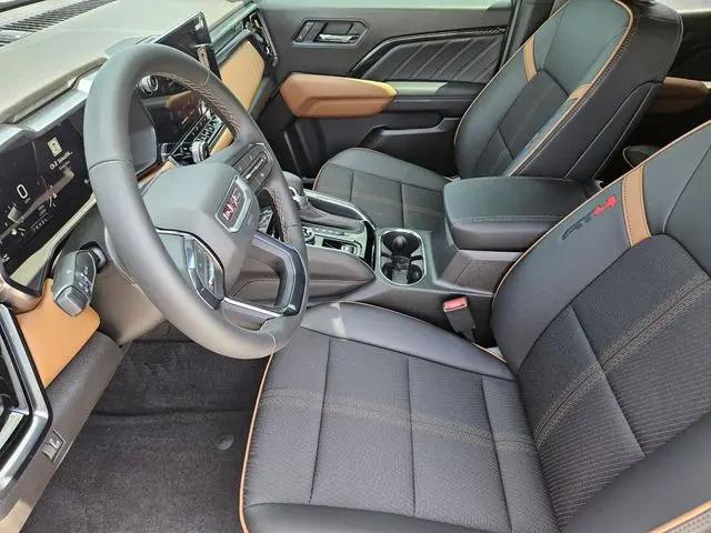 2026 GMC Canyon AT4, 4WD