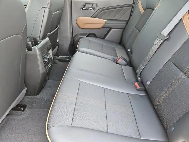 2026 GMC Canyon AT4, 4WD