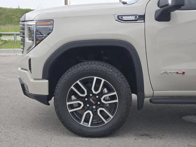 2026 GMC Sierra 1500 Crew Cab, Short Bed, AT4, 4WD