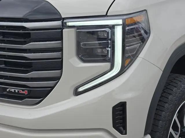 2026 GMC Sierra 1500 Crew Cab, Short Bed, AT4, 4WD
