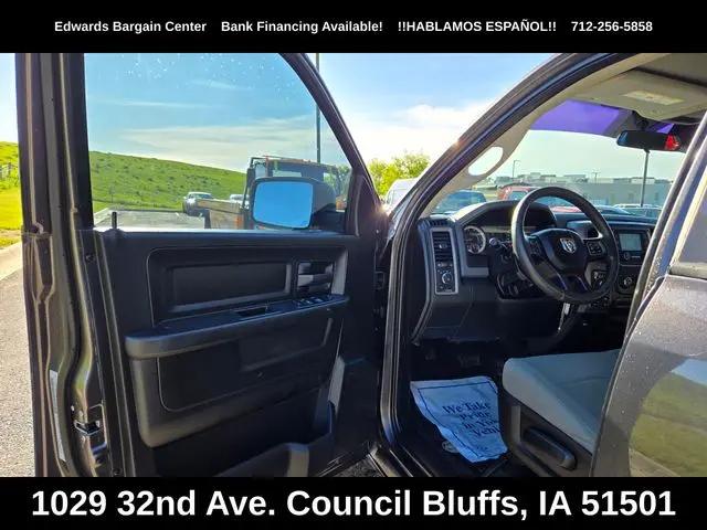 2019 Ram 1500 Classic Express Crew Cab 4x4 5'7" Box