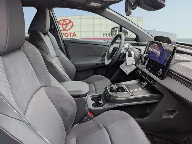 2026 Toyota C-HR XSE