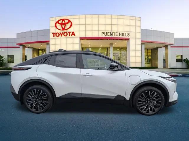 2026 Toyota C-HR XSE