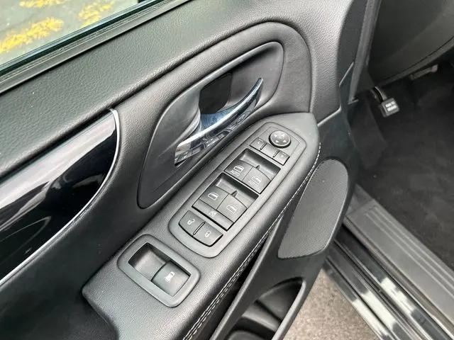 2017 Dodge Grand Caravan SE Plus