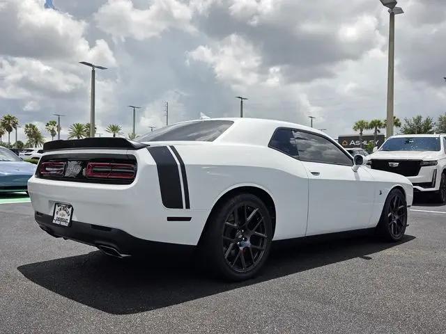 2018 Dodge Challenger 392 Hemi Scat Pack Shaker