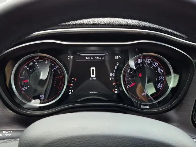 2018 Dodge Challenger 392 Hemi Scat Pack Shaker