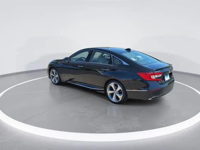 2018 Honda Accord Touring 2.0T