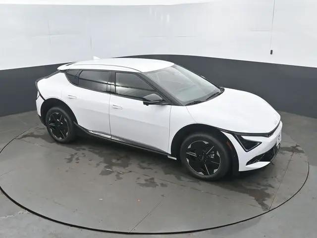 2026 Kia EV6 Wind AWD