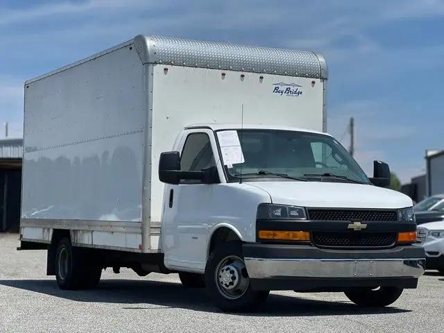 2019 Chevrolet Express Cutaway 4500 3500