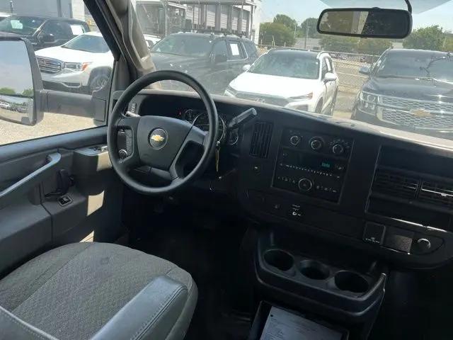 2019 Chevrolet Express Cutaway 4500 3500