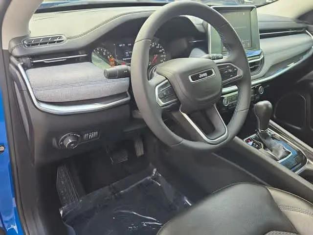 2022 Jeep Compass Latitude FWD
