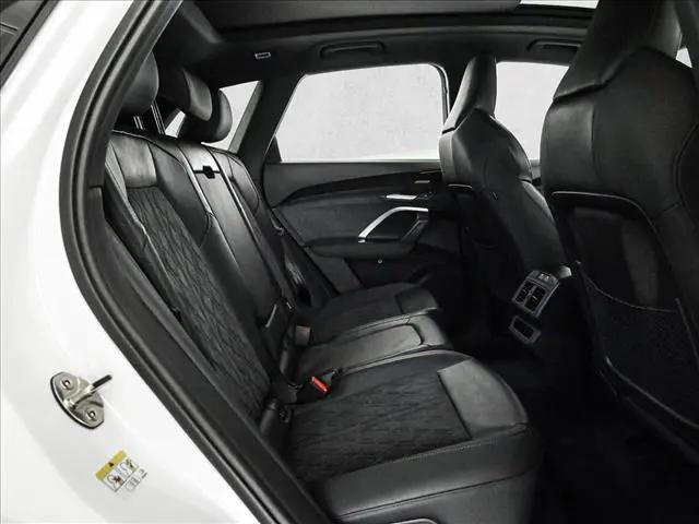2026 Audi SQ5 Premium Plus TFSI quattro S tronic