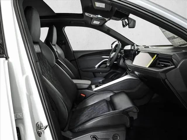 2026 Audi SQ5 Premium Plus TFSI quattro S tronic