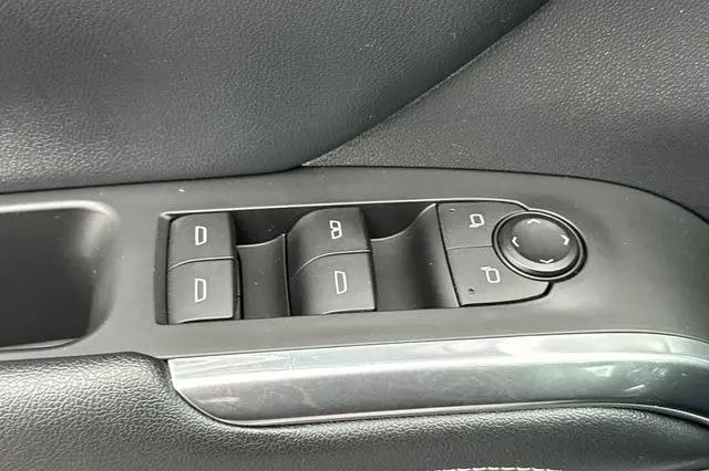2024 Chevrolet Traverse FWD LT